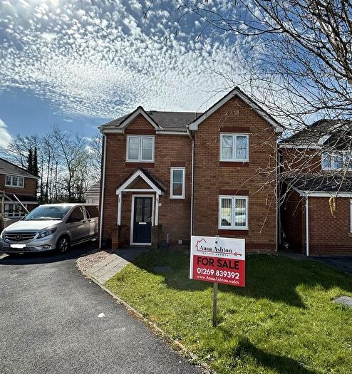 4 Bedroom Detached House For Sale In Bryn Dreinog, Capel Hendre, Ammanford, SA18