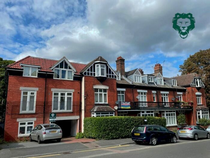 1 Bedroom Studio To Rent In Granville Road, Sevenoaks, Kent, TN13