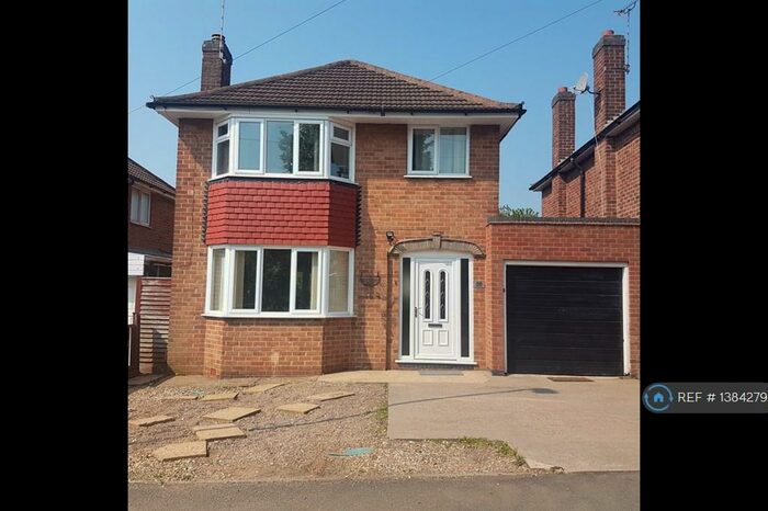 4 Bedroom Detached House To Rent In Kingsway, Leicester, LE3