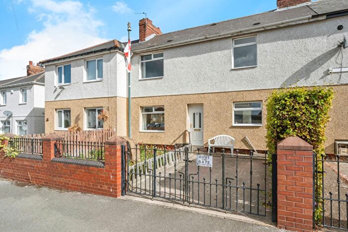 3 Bedroom Semi-Detached House For Sale In Norman Street, Thurnscoe, Rotherham, S63