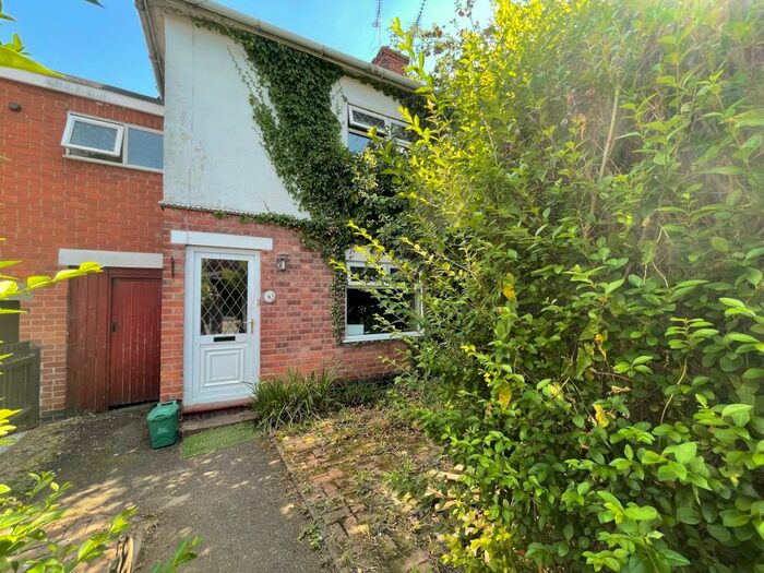 3 Bedroom House To Rent In Kennan Ave, Leamington Spa, CV31