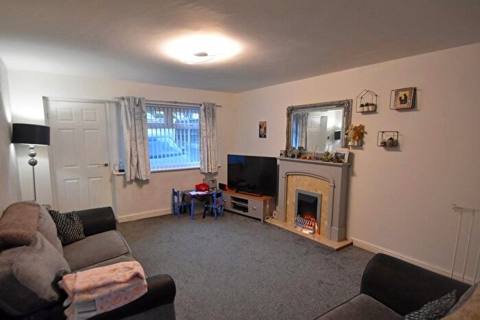 2 Bedroom Semi-Detached House For Sale In Cornfield Close, Bury, BL9