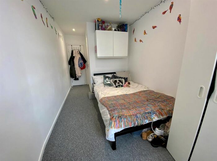 3 Bedroom Flat To Rent In Ebrington Street, Flat, Plymouth, PL4