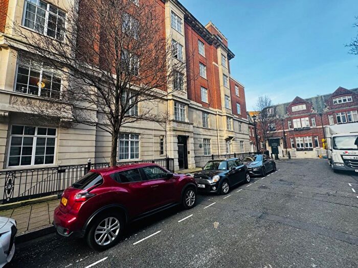 Studio To Rent In Hallam Street, London, W1W