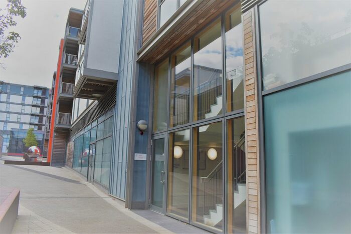 2 Bedroom Flat To Rent In Ruby House, Milton Keynes, MK9