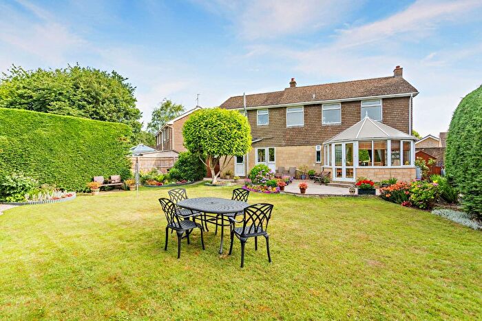 4 Bedroom Detached House For Sale In Fouracre Close, Ashton Keynes, Swindon, Wiltshire, SN6