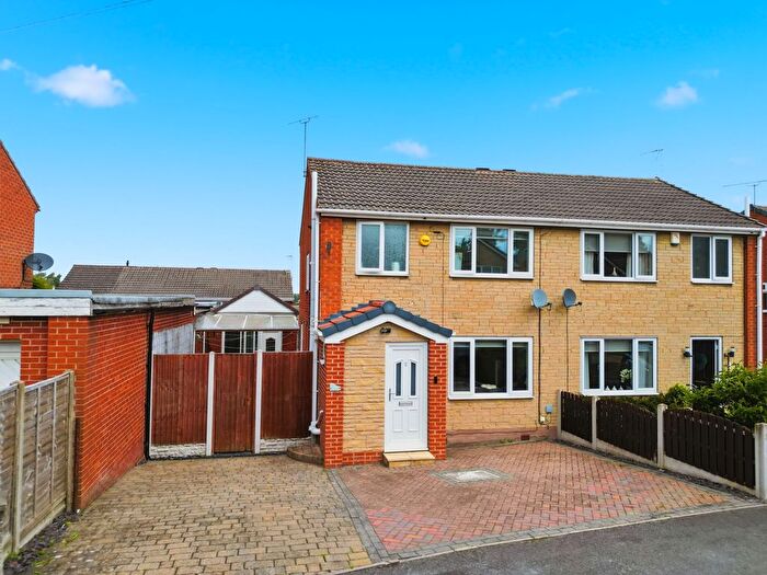 3 Bedroom Property For Sale In Metcalfe Avenue, Killamarsh, S21