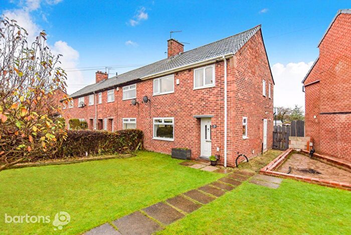 3 Bedroom Semi Detached House For Sale In Plane Drive, Wickerlsey, S66