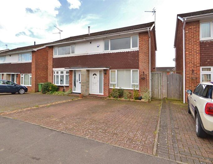 2 Bedroom Semi-Detached House To Rent In Castle Road, Allington, ME16