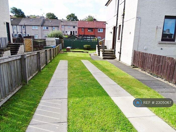 2 Bedroom Flat To Rent In Gartmorn Road, Sauchie, Alloa, FK10