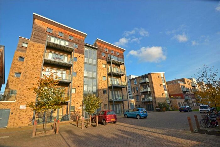 2 Bedroom Apartment To Rent In Scholars Walk, Cambridge, CB4