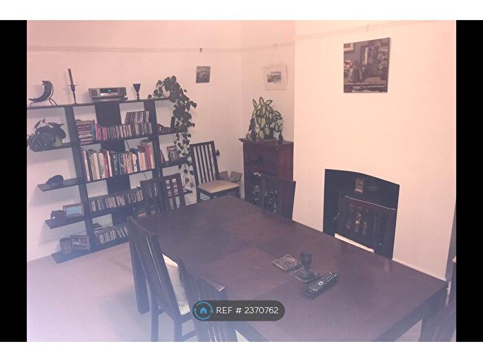 4 Bedroom Semi-Detached House To Rent In Downs Cote Drive, Bristol, BS9