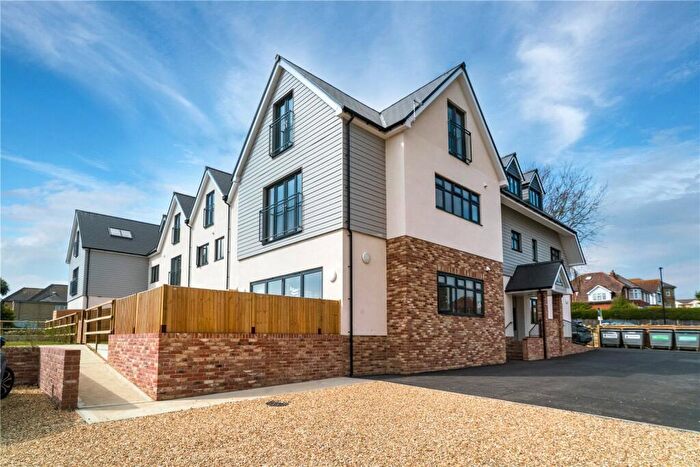 2 Bedroom Flat To Rent In Carter Street, Sandown, Isle Of Wight, PO36
