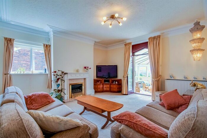 5 Bedroom Detached House For Sale In Blue Butts, Briggs Yard, Ossett, WF5
