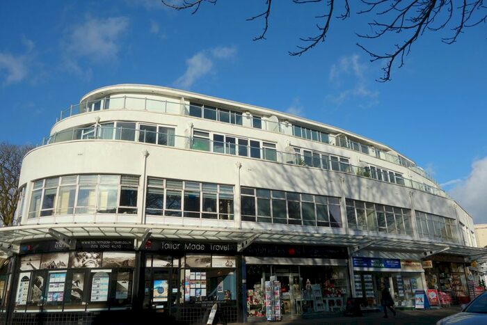 1 Bedroom Flat To Rent In Llofft Washington, Stanwell Road, Penarth, CF64