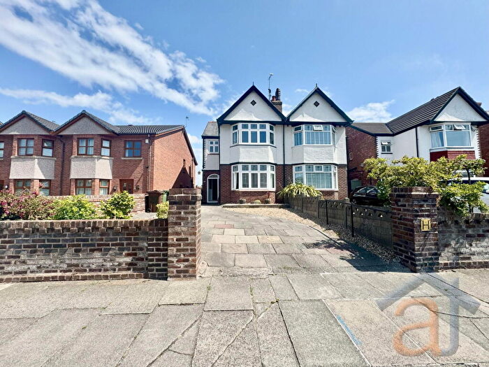 5 Bedroom Semi Detached House For Sale In Fairfield Road, Southport, PR8