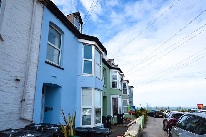 1 Bedroom Flat To Rent In Trevose Avenue, Newquay, TR7