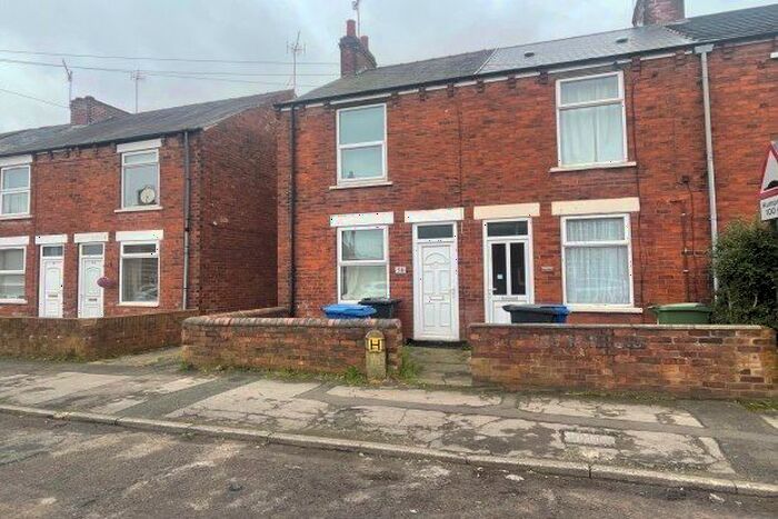 2 Bedroom Terraced House To Rent In Baden Powell Road, Chesterfield, S40