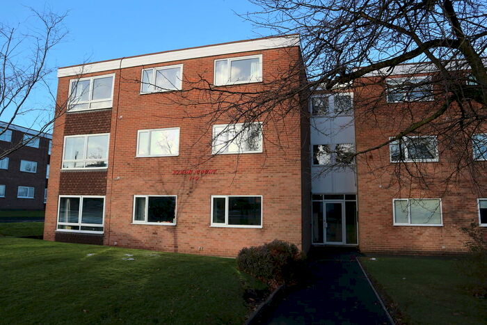 2 Bedroom Ground Flat To Rent In Longdon Road, Knowle, B93