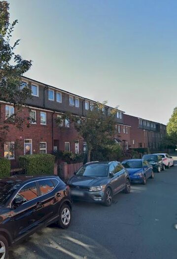 3 Bedroom Flat To Rent In Clifton Way, Peckham, SE5