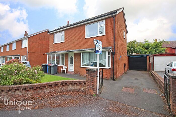 3 Bedroom Detached House For Sale In Whitethorne Mews, Thornton-Cleveleys, FY5