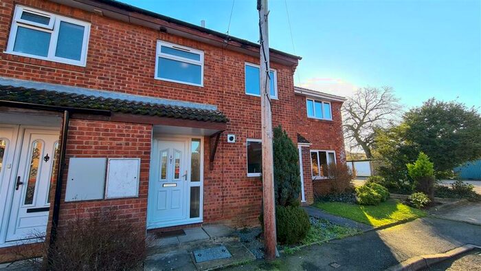 3 Bedroom Property To Rent In Grange Road, Somersham, PE28