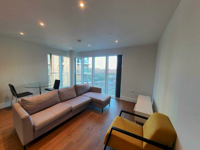2 Bedroom Flat To Rent In Kidbrooke Park Road, Kidbrooke, , London &#; Bed Flat, SE3