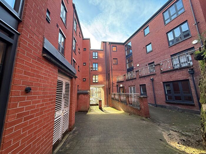 1 Bedroom Flat To Rent In Chardlace Walk, Nottingham, NG1