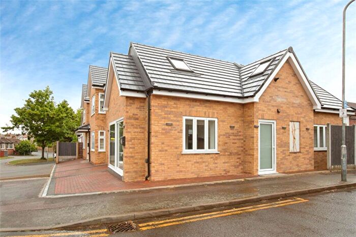 3 Bedroom House For Sale In Perkins Road, Ilford, IG2