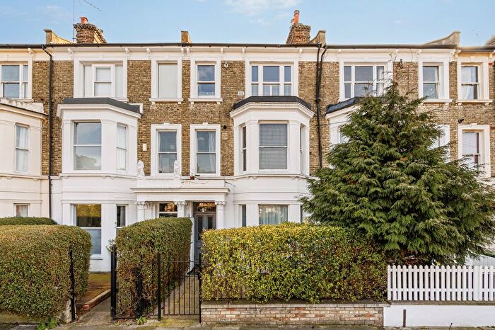 2 Bedroom Flat To Rent In Percy Road, Askew Village, W12