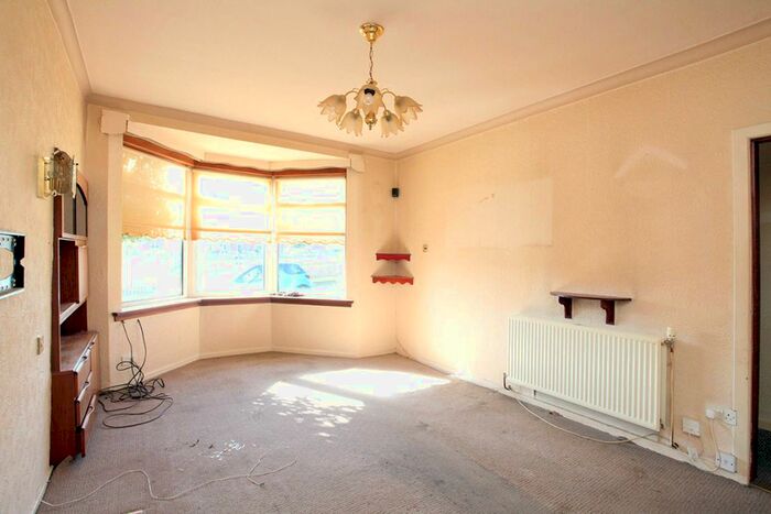 2 Bedroom Semi-Detached House For Sale In Lochiebank Crescent, Auchtermuchty, Fife, KY14
