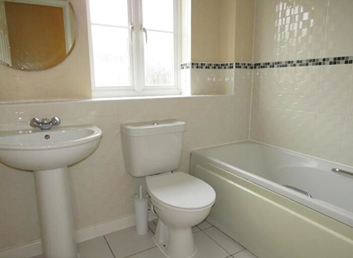 2 Bedroom Apartment To Rent In King Edward Close, Calne, Wiltshire, SN11