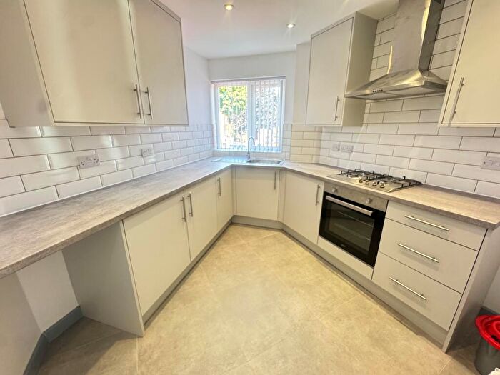 3 Bedroom House To Rent In Cromwell Street, Dudley, DY2