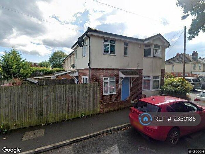 1 Bedroom Flat To Rent In Clifton Road, Southampton, SO15