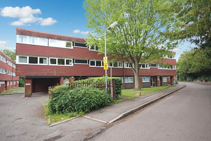 2 Bedroom Flat To Rent In Cleaver Gardens, Nuneaton, CV10