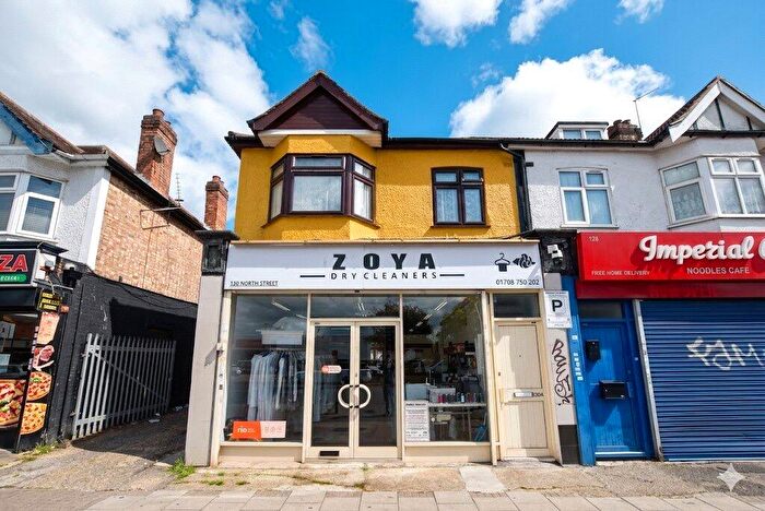 2 Bedroom Apartment To Rent In North Street, Romford, RM1