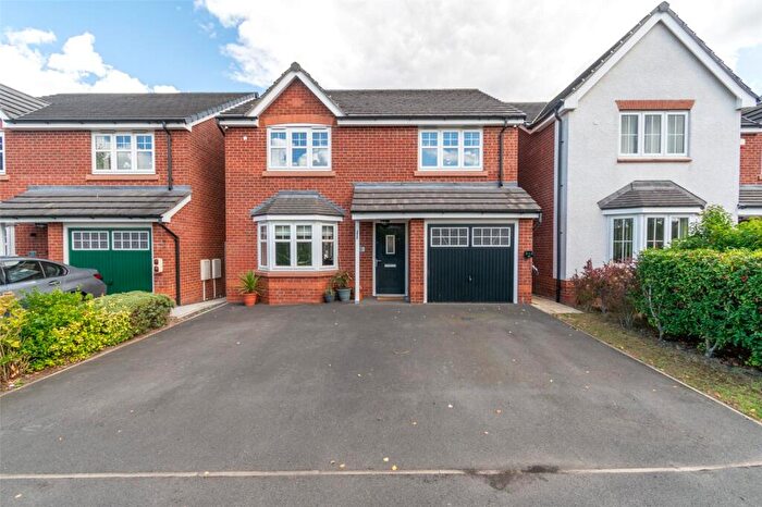 4 Bedroom Detached House For Sale In Croxton Lane, Middlewich, CW10