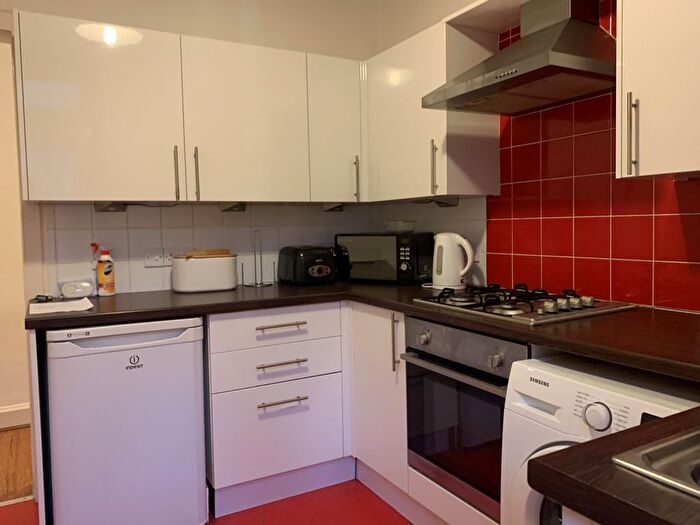 1 Bedroom Flat To Rent In Dalgety Road, Edinburgh, EH7