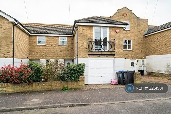 3 Bedroom Terraced House To Rent In Victoria Mews, West Gate On Sea, CT8
