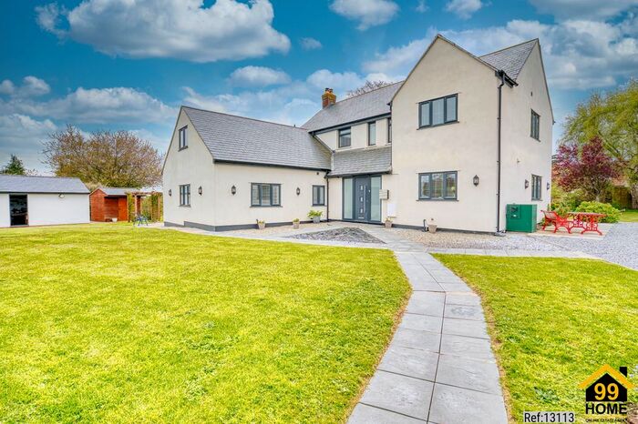 4 Bedroom Detached House For Sale In Holford, Bridgwater, Somerset, TA5