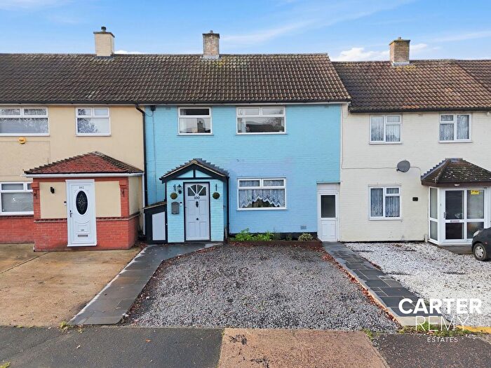3 Bedroom Terraced House For Sale In Redgrave Road, Basildon, SS16