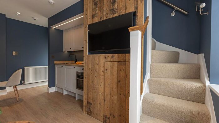 1 Bedroom Flat To Rent In London Road, Headington, OX3