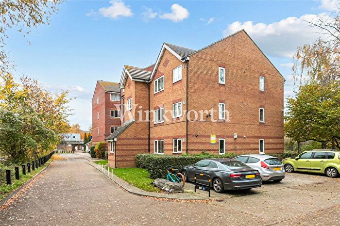 1 Bedroom Flat To Rent In Bream Close, Tottenham Hale, N17