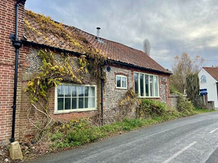 3 Bedroom Semi-Detached House For Sale In Meadow Barn, The Street, Thornage, Holt, Norfolk, NR25