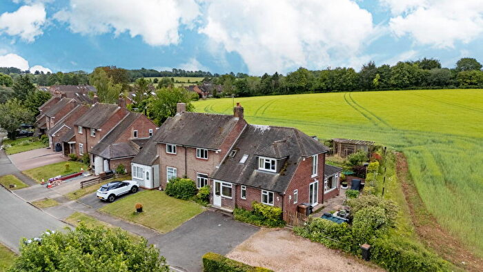 4 Bedroom Semi-Detached House For Sale In Roberts Road, Barton Stacey, SO21