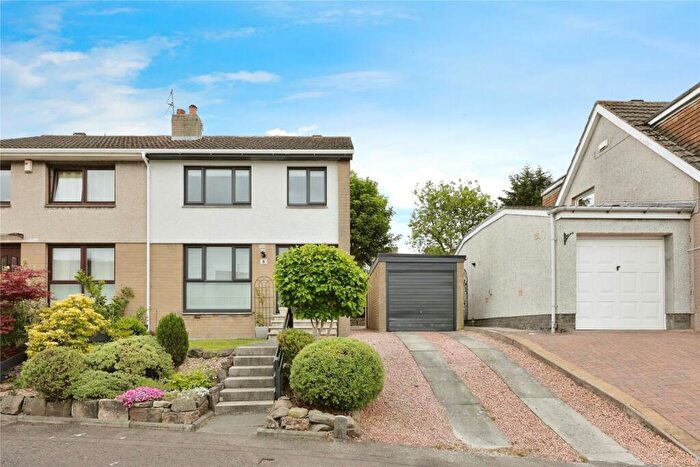 3 Bedroom Semi-Detached House For Sale In Scotmill Way, Inverkeithing, Fife, KY11