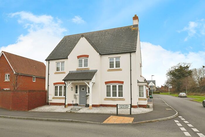 4 Bedroom Detached House For Sale In Cranesbill Crescent, Charfield, Wotton-Under-Edge, GL12