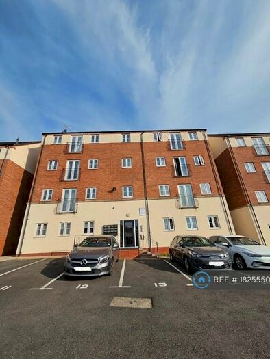 2 Bedroom Flat To Rent In Ravensbourne Court, Stoke-On-Trent, ST6