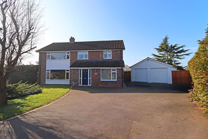 6 Bedroom Detached House For Sale In Mission Lane, East Bergholt, CO7