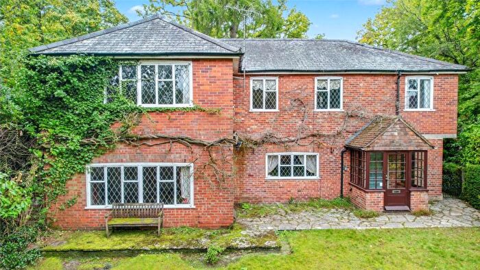 4 Bedroom Detached House For Sale In Hazel Grove, Hindhead, Surrey, GU26